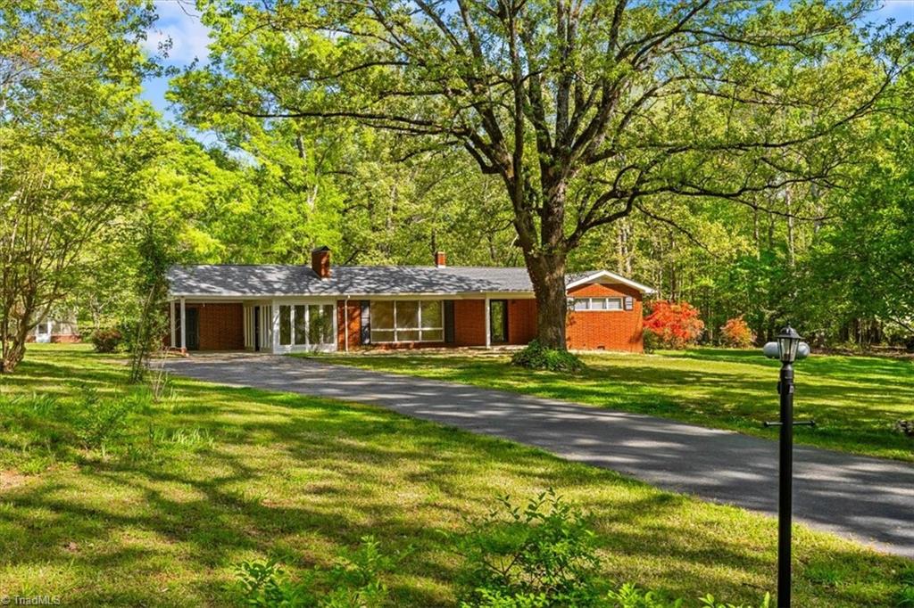 5329 Seagrove Plank Road Seagrove, NC 27341 - Photo 4 of 50