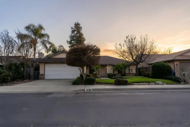 $430,000 | 1722 Buckingham Avenue, Clovis, CA 93611