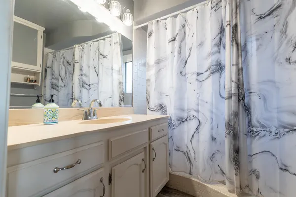 $424,999 | 1722 Buckingham Avenue, Clovis, CA 93611