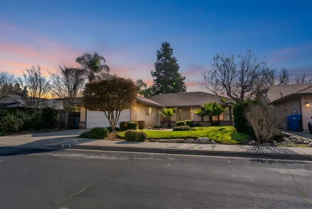 $430,000 | 1722 Buckingham Avenue, Clovis, CA 93611