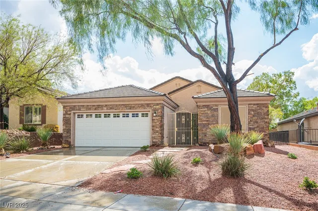 $2,100 | 2541 Cosmic Dust Street, Henderson, NV 89044