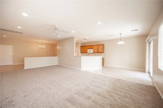 $2,100 | 2541 Cosmic Dust Street, Henderson, NV 89044