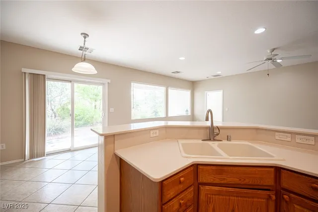 $2,100 | 2541 Cosmic Dust Street, Henderson, NV 89044