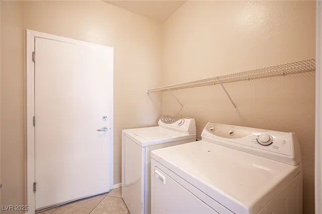$2,100 | 2541 Cosmic Dust Street, Henderson, NV 89044