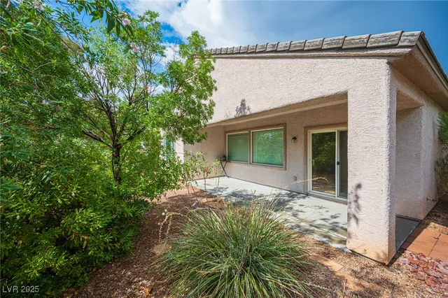 $2,100 | 2541 Cosmic Dust Street, Henderson, NV 89044