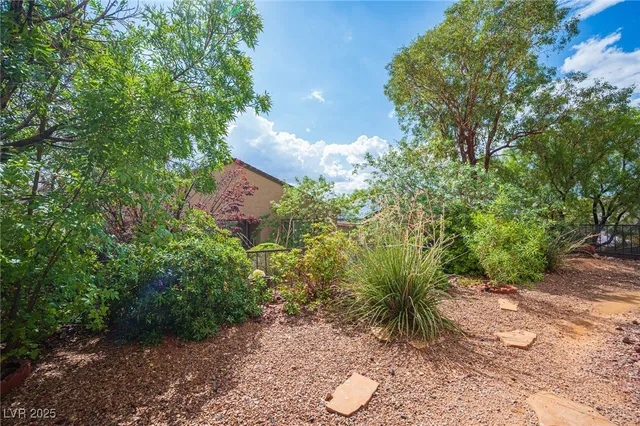 $2,100 | 2541 Cosmic Dust Street, Henderson, NV 89044