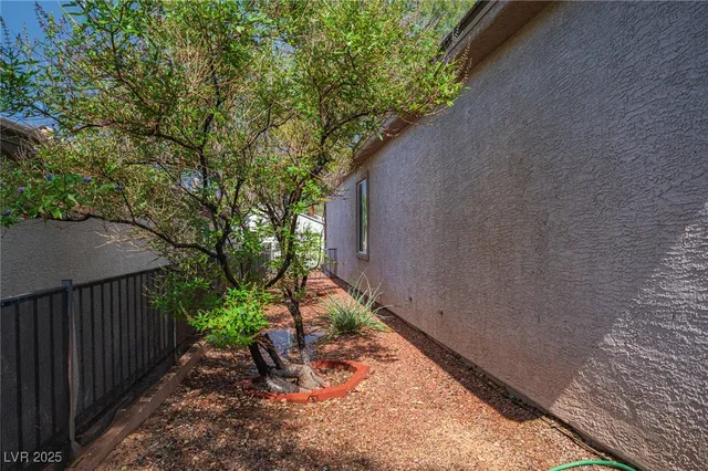 $2,100 | 2541 Cosmic Dust Street, Henderson, NV 89044