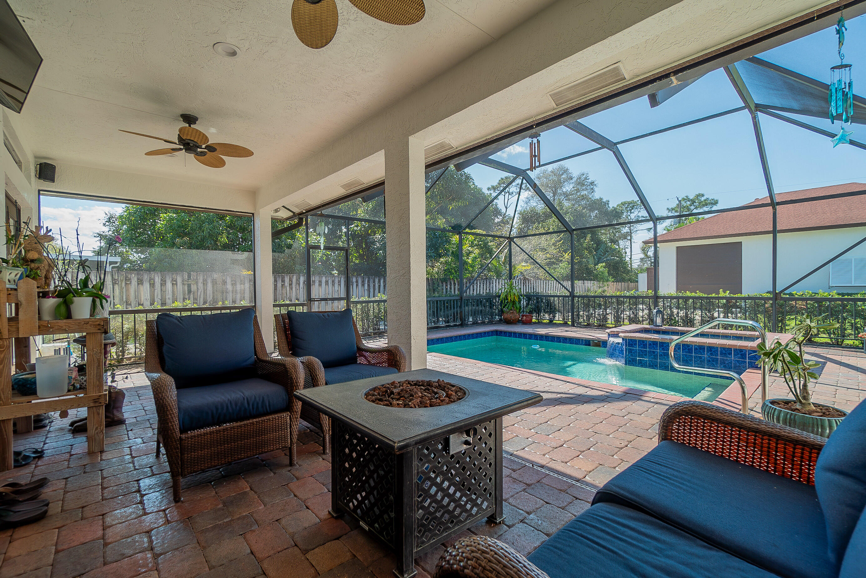 5587 1st Road Lake Worth, FL 33467 - Photo 8 of 50 009_Covered Patio