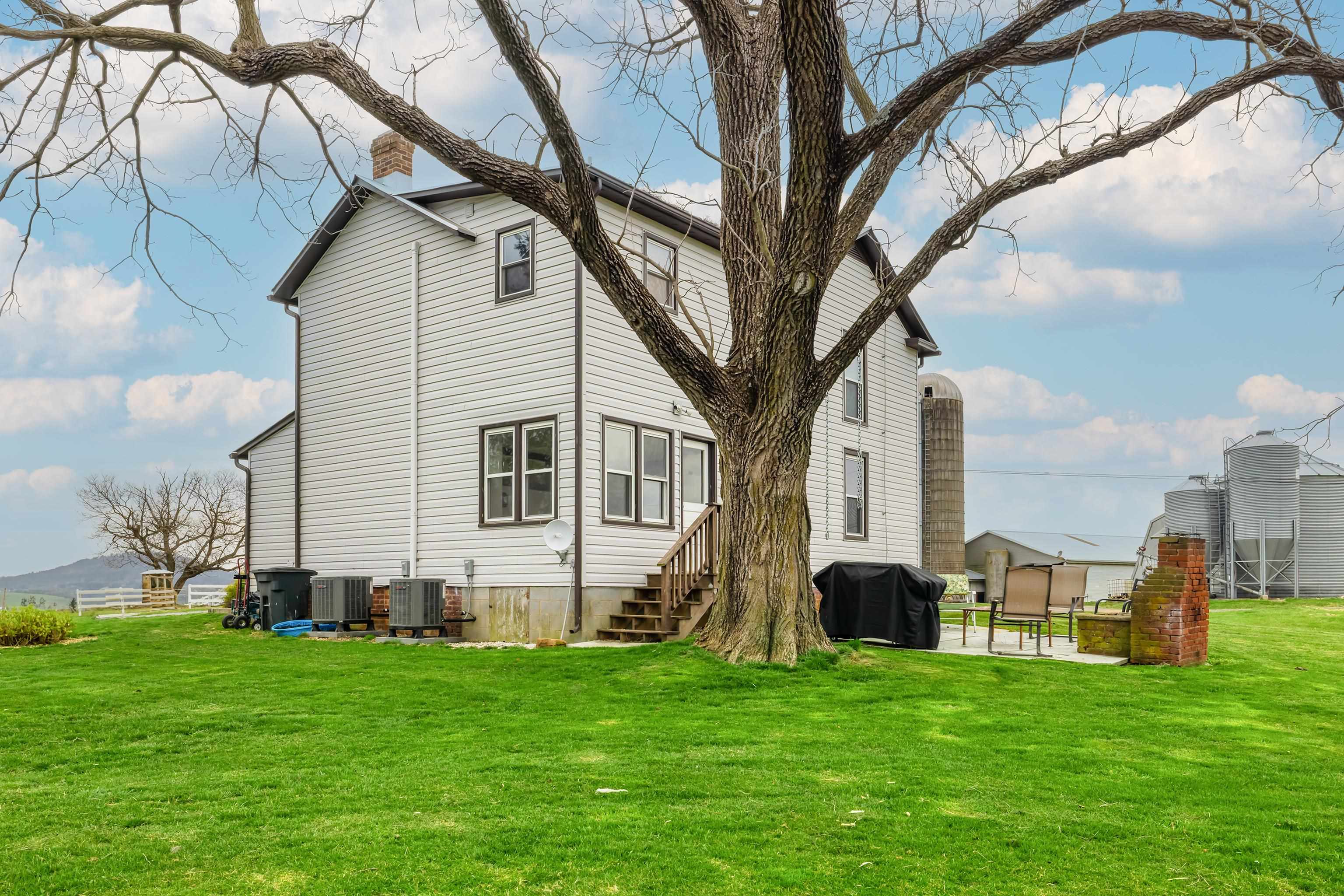 6746 Horeb Church Road Dayton, VA 22821 - Photo 4 of 54 Rear View