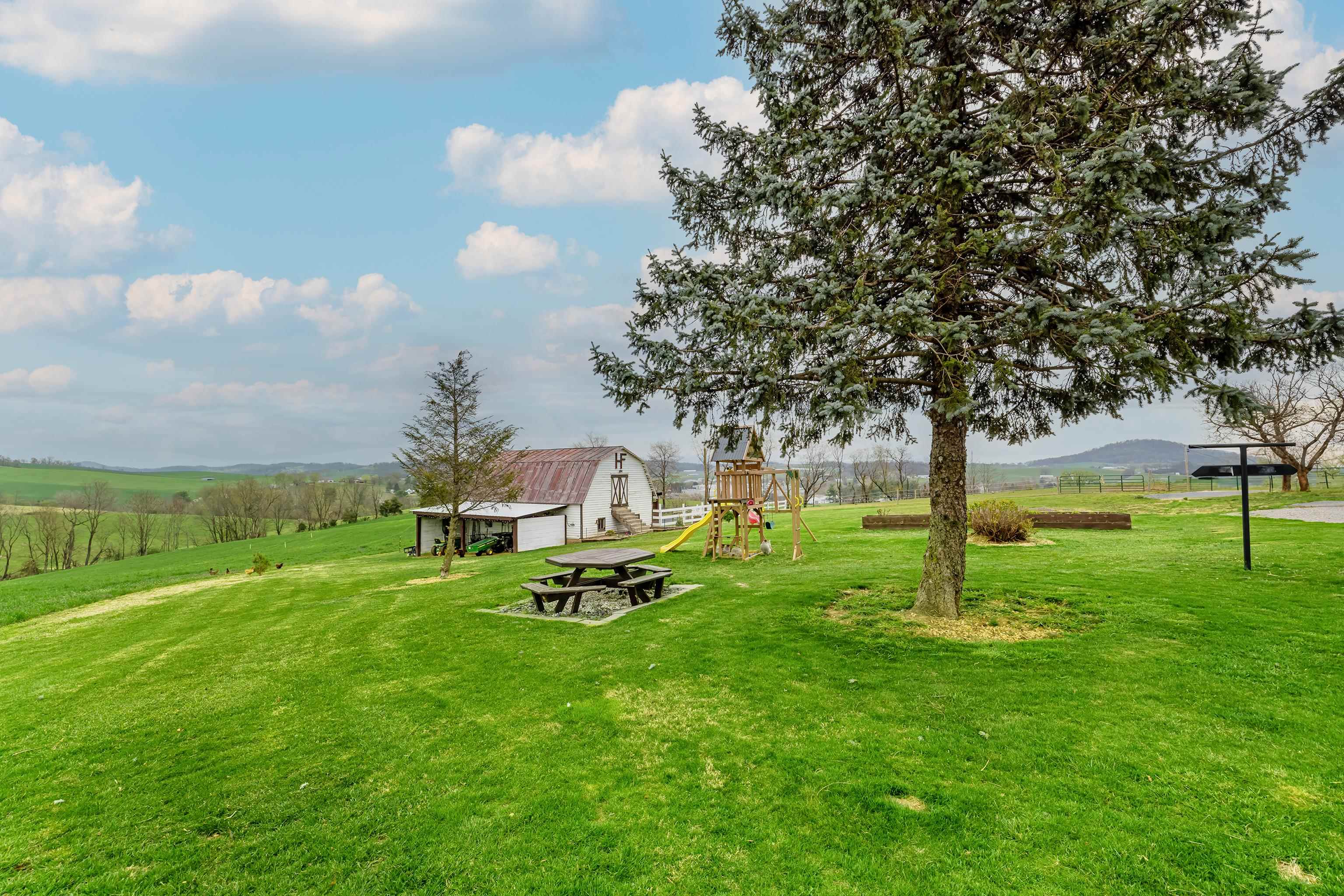 6746 Horeb Church Road Dayton, VA 22821 - Photo 6 of 54 Yard-Barn