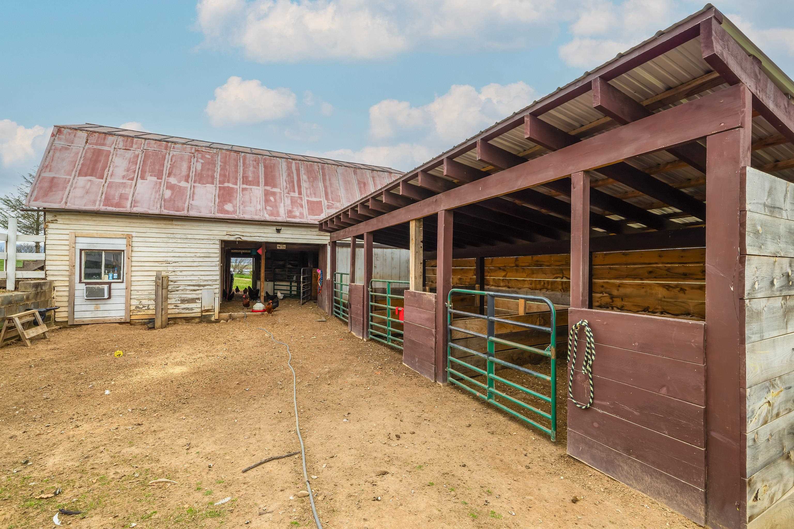 6746 Horeb Church Road Dayton, VA 22821 - Photo 10 of 54 Stable/Run-In