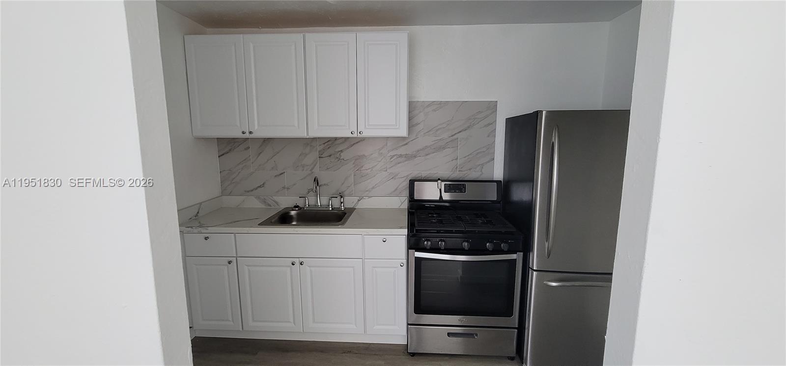 111 Southwest 18th Avenue, Unit 3 Miami, FL 33135 - Photo 2 of 17