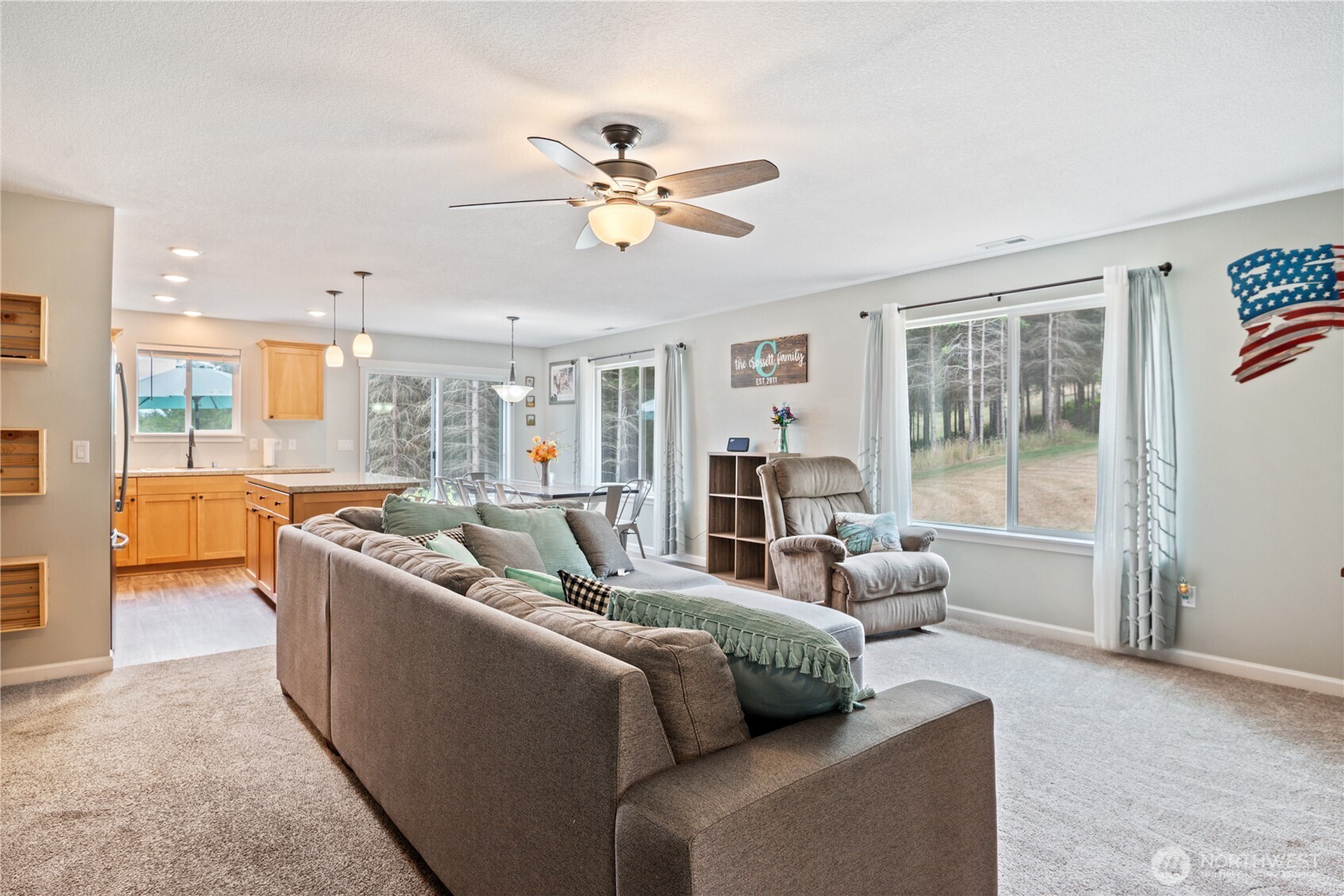 130 Grand Rdg Road Toutle, WA 98649 - Photo 4 of 38