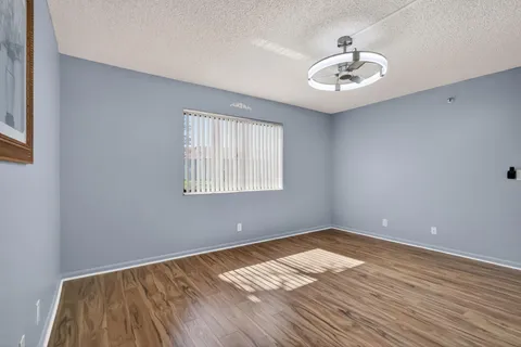 $147,000 | 7770 Tahiti Lane, Unit 102, Lake Worth, FL 33467
