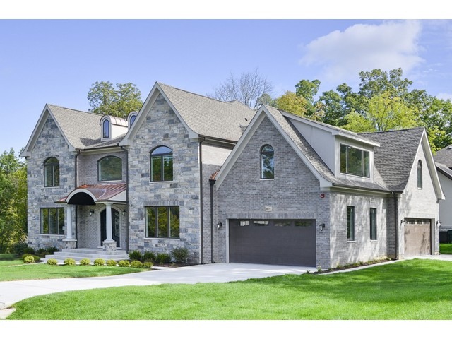 1027 Hillside Road Northbrook, IL 60062 - Photo 1 of 25