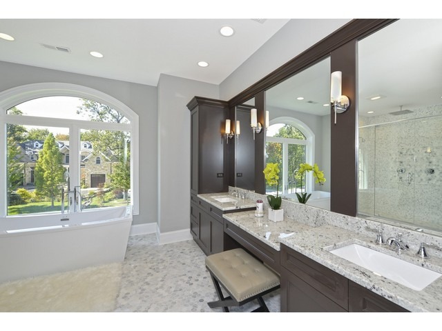 1027 Hillside Road Northbrook, IL 60062 - Photo 13 of 25