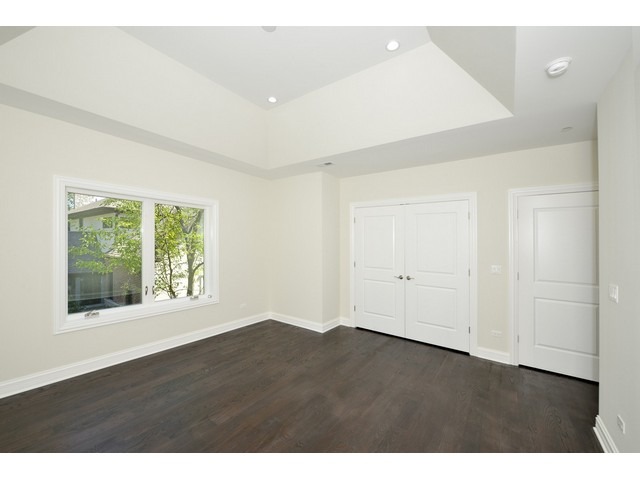 1027 Hillside Road Northbrook, IL 60062 - Photo 18 of 25