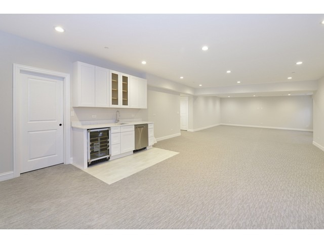 1027 Hillside Road Northbrook, IL 60062 - Photo 21 of 25