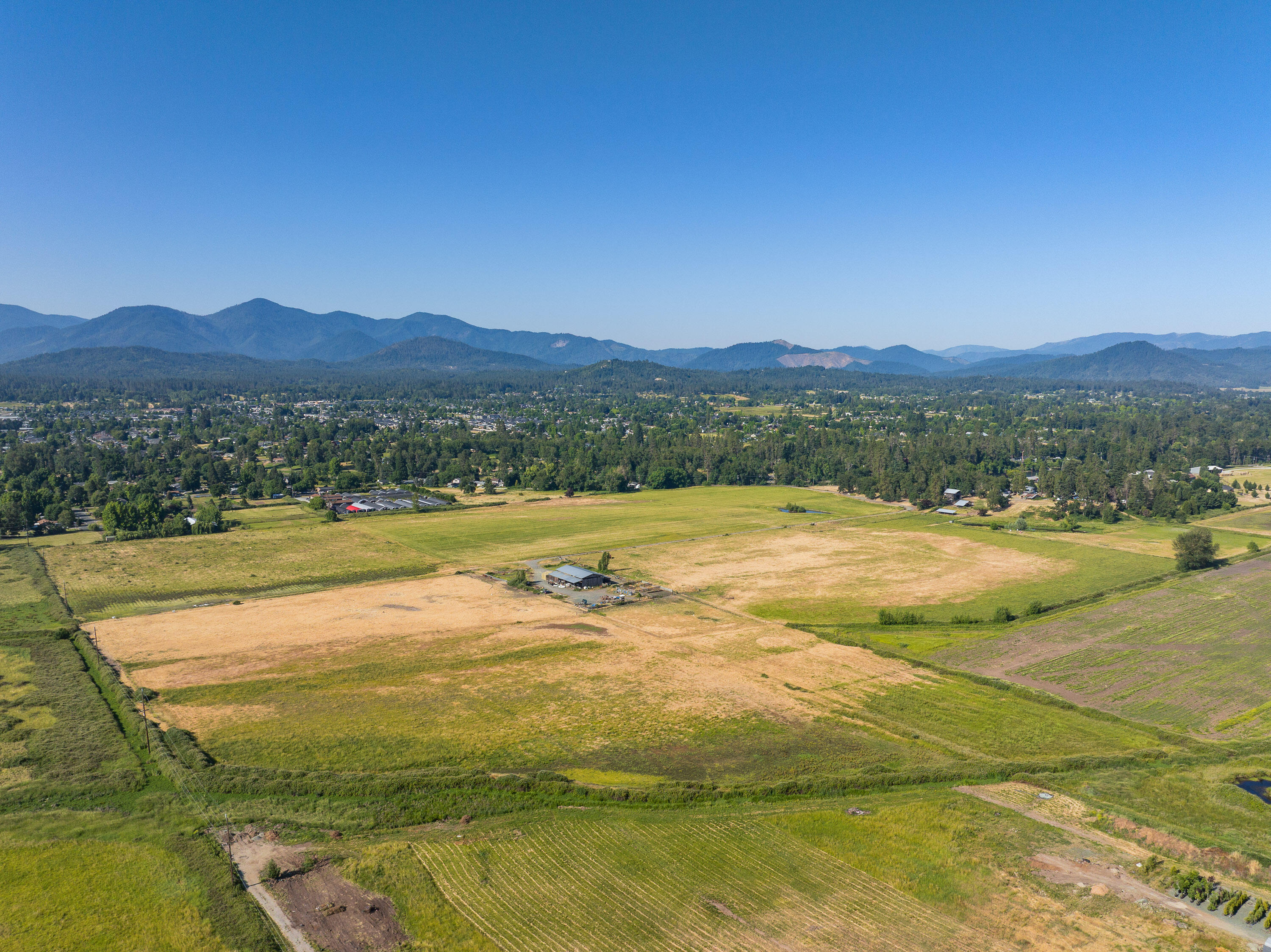 3290 Lower River Road Grants Pass, OR 97526 - Photo 20 of 38 LRR (19)