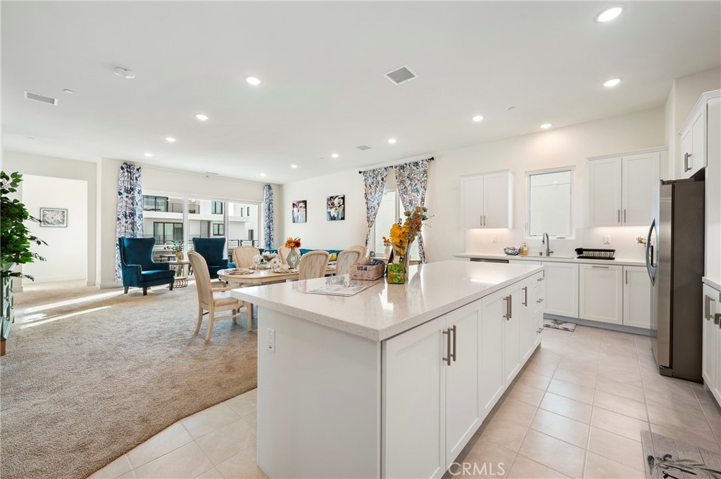 2053 Peebler Way Tustin, CA 92782 - Photo 12 of 40