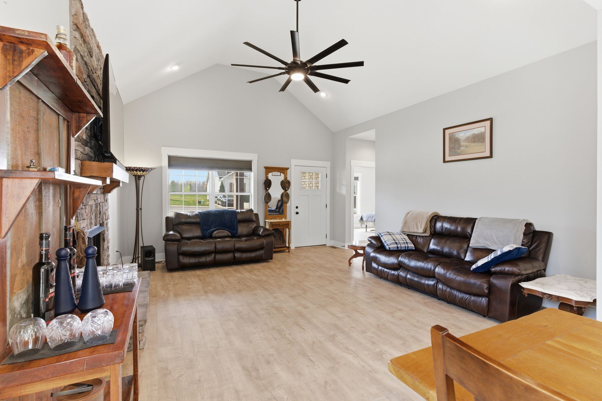 217 Julia Ann Court Springfield, TN 37172 - Photo 5 of 26 a living room with furniture and a ceiling fan