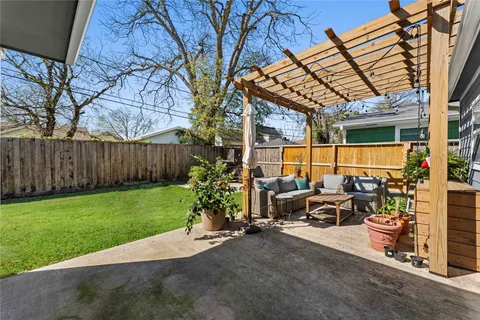 $425,000 | 1118 Jocelyn Street, Houston, TX 77023