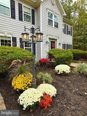 $549,900 | 350 Rotterham Drive, Hedgesville, WV 25427