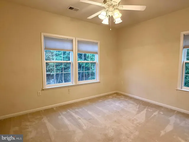 $549,900 | 350 Rotterham Drive, Hedgesville, WV 25427