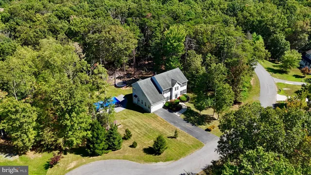 $549,900 | 350 Rotterham Drive, Hedgesville, WV 25427