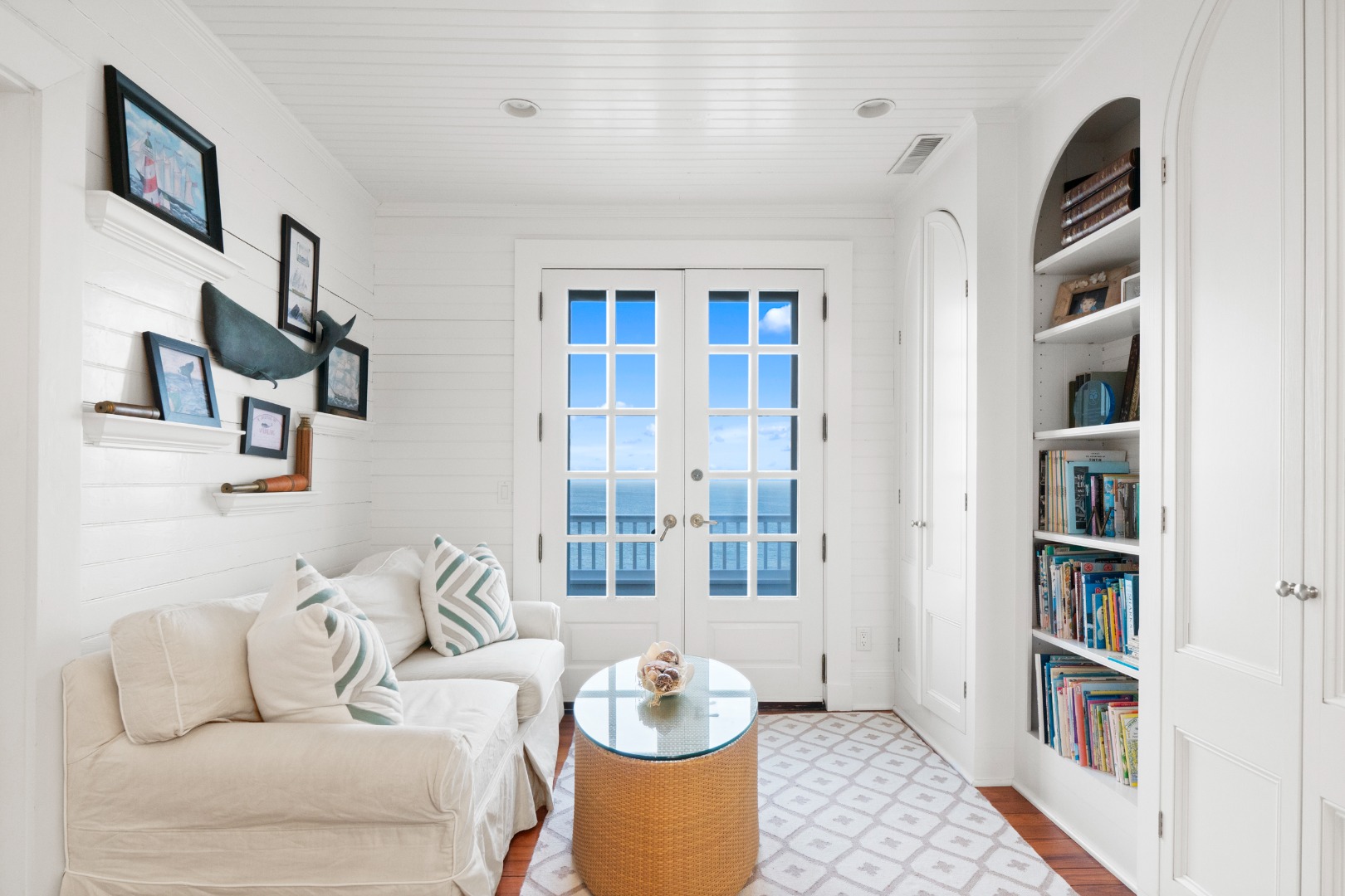 63 Baxter Road Nantucket, MA 02554 - Photo 26 of 45