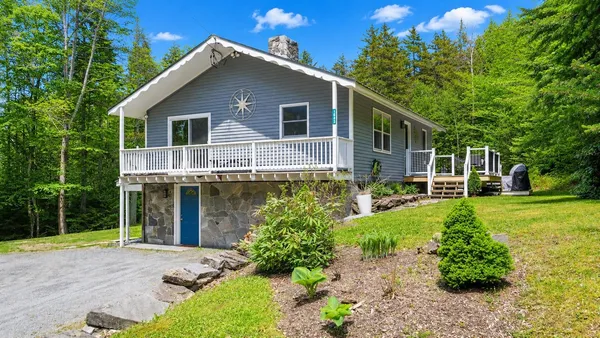 $550,000 | 1043 Town Farm Road, Ludlow, VT 05149