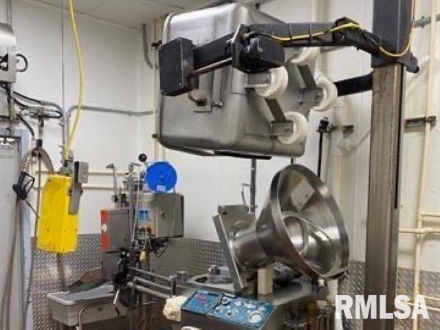 422 Mine Road De Soto, IL 62924 - Photo 10 of 19