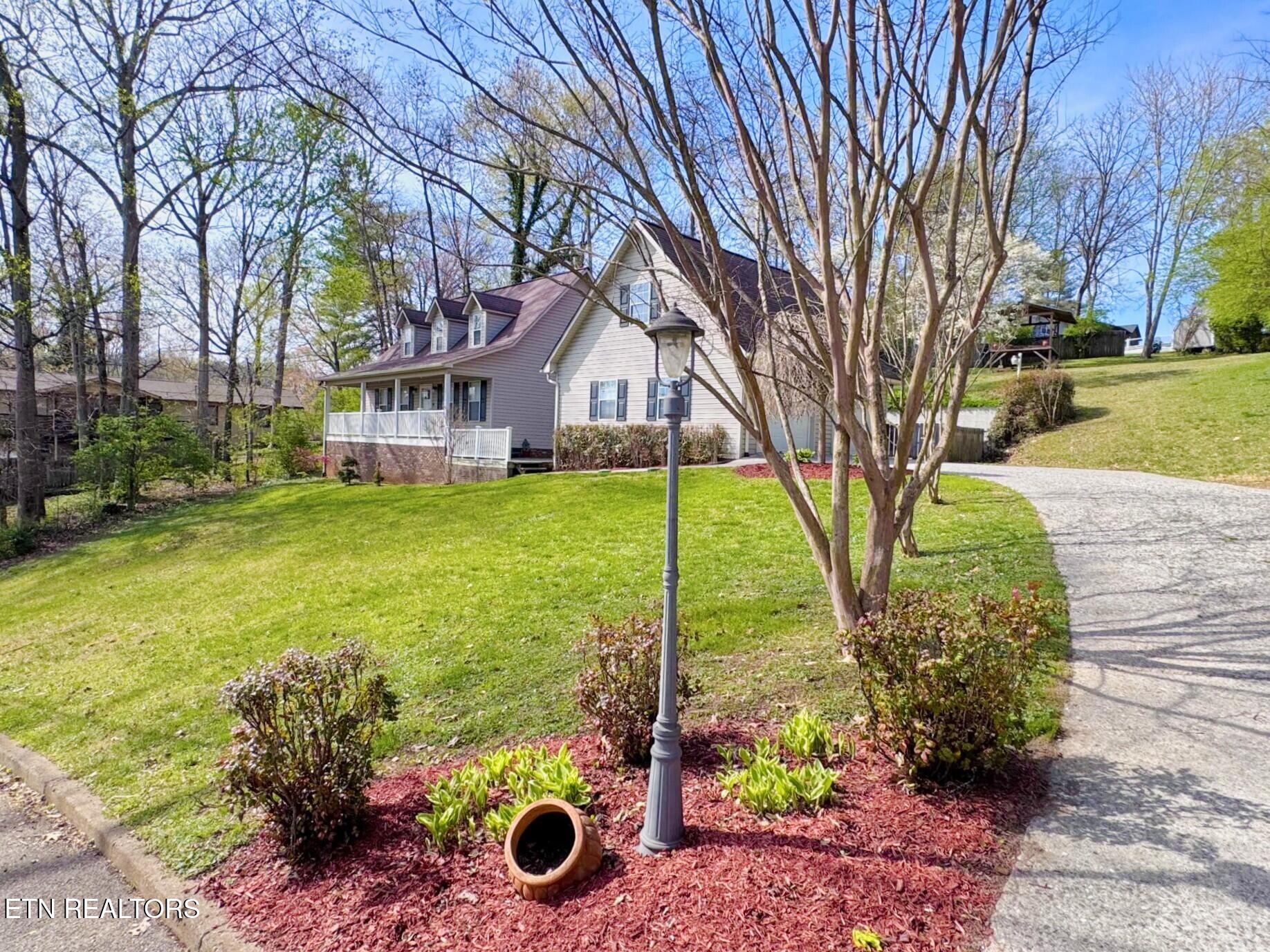 305 Orchard Knob Road Clinton, TN 37716 - Photo 1 of 31 2d8189aa-4727-4708-a2e0-ac22616501