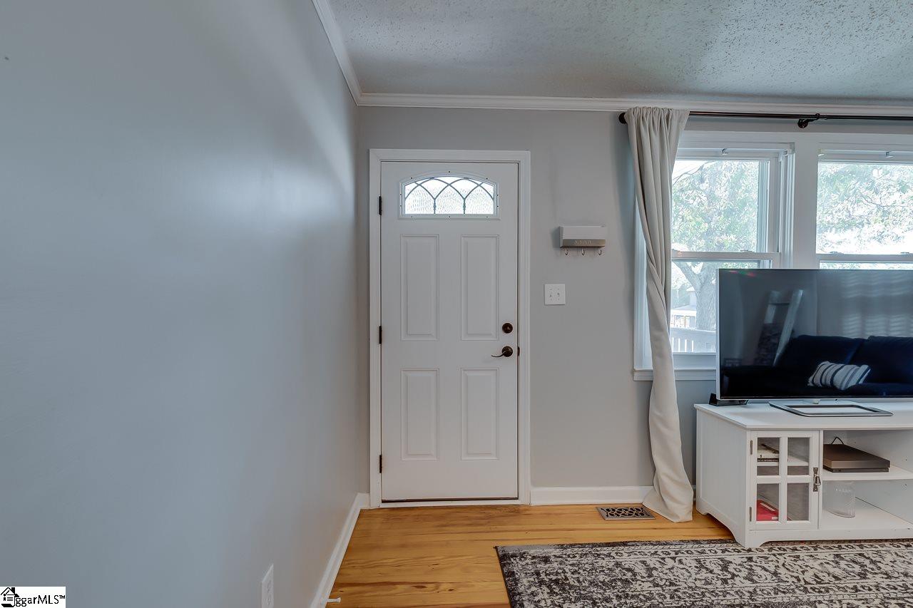 14 Enoree Road Travelers Rest, SC 29690 - Photo 6 of 31 Gallery Image 6