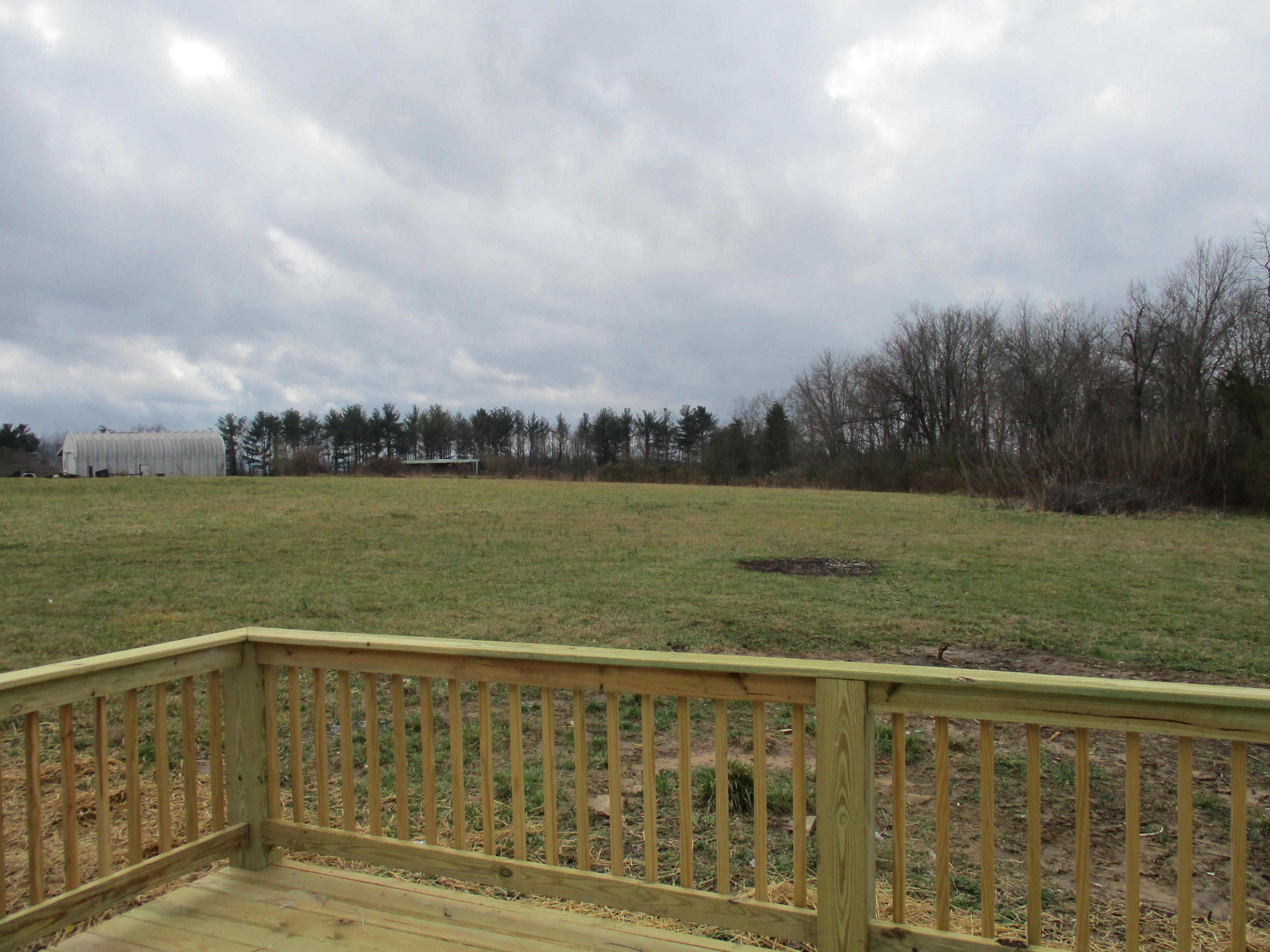 593 Gordon Road Crossville, TN 38572 - Photo 5 of 13 IMG_0301
