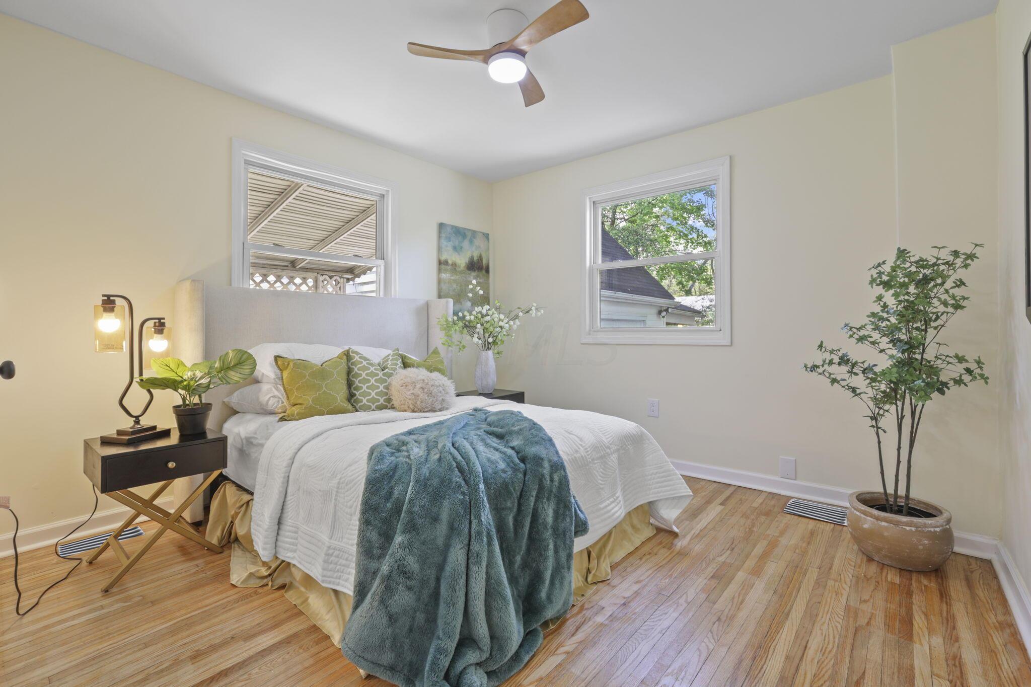 1121 Shady Lane Road Columbus, OH 43227 - Photo 9 of 55 15-web-or-mls-0V3A0390