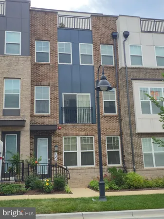 $953,999 | 122 Dickenson Drive, Gaithersburg, MD 20878