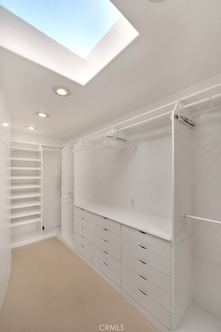 1602 The Strand Hermosa Beach, CA 90254 - Photo 19 of 35