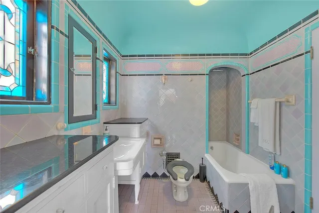 $19,500 | 1602 The Strand, Hermosa Beach, CA 90254