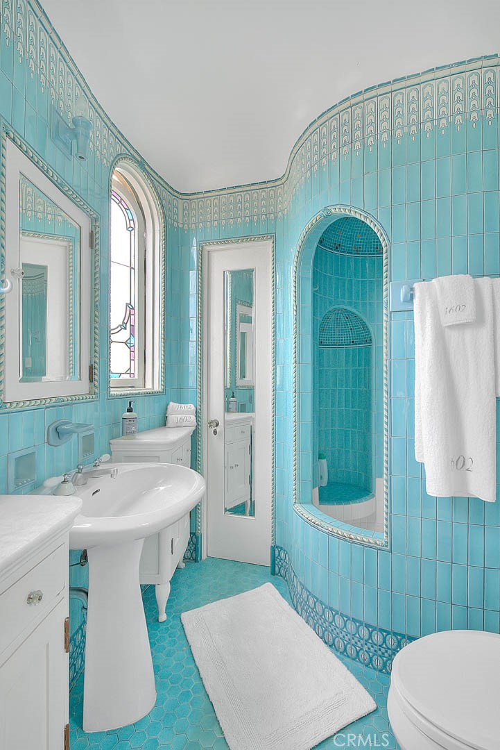 1602 The Strand Hermosa Beach, CA 90254 - Photo 27 of 35