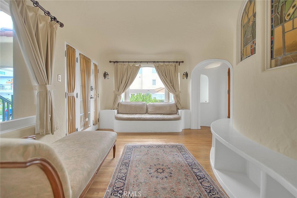 1602 The Strand Hermosa Beach, CA 90254 - Photo 3 of 35