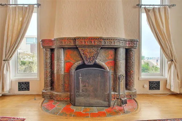 $19,500 | 1602 The Strand, Hermosa Beach, CA 90254