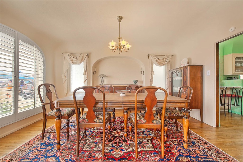 1602 The Strand Hermosa Beach, CA 90254 - Photo 9 of 35