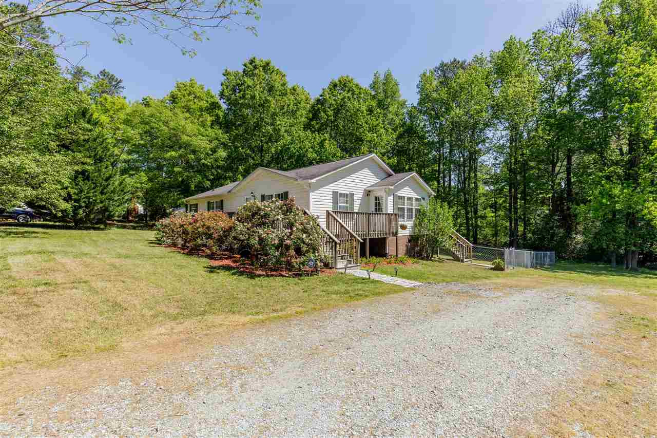 2716 Joyner Road Durham, NC 27704 - Photo 5 of 30 Exterior Front