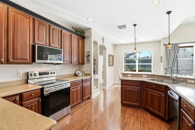 $543,500 | 88 Wekiva Pointe Circle, Apopka, FL 32712