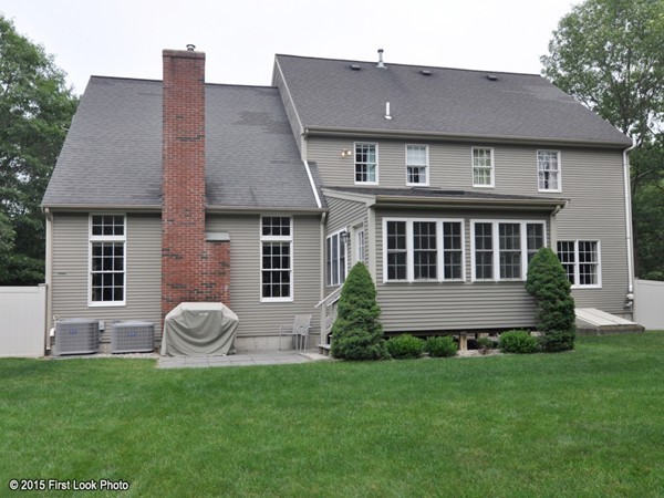 31 Plantation Road Mansfield, MA 02048 - Photo 26 of 29 Gallery Image 26