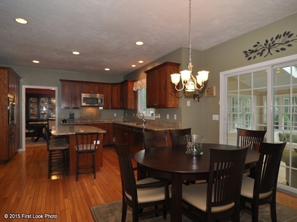 31 Plantation Road Mansfield, MA 02048 - Photo 8 of 29 Gallery Image 8