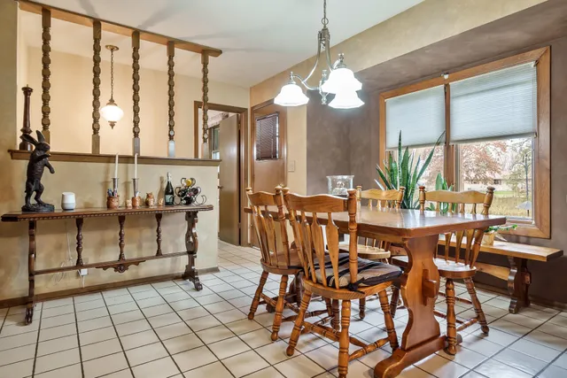 $260,000 | 3165 Cavendish Drive, Rockford, IL 61109