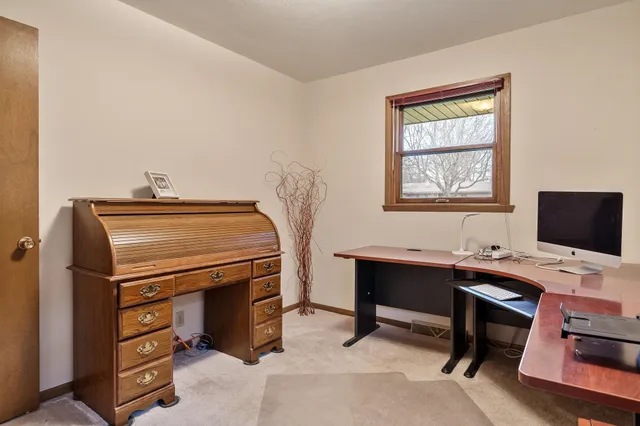 $260,000 | 3165 Cavendish Drive, Rockford, IL 61109