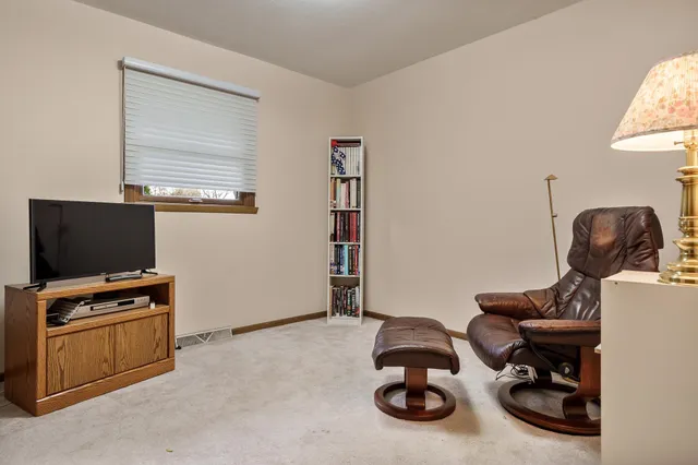 $260,000 | 3165 Cavendish Drive, Rockford, IL 61109